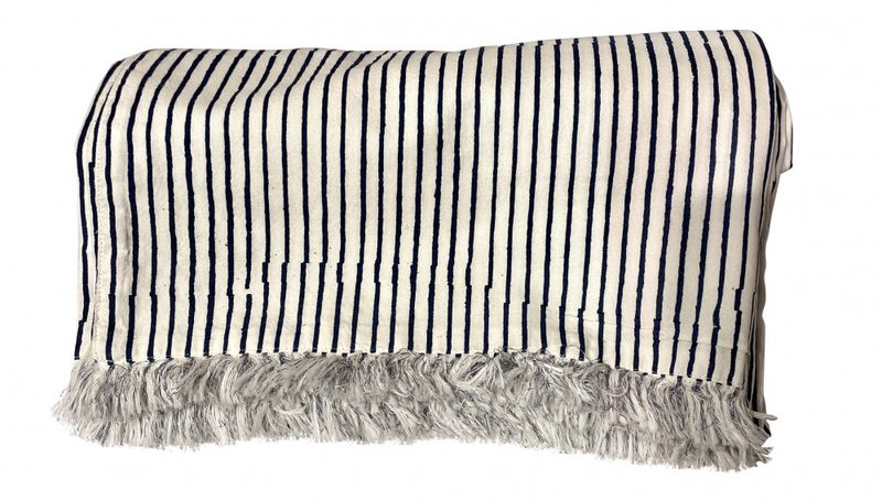 Throw Stripe Black