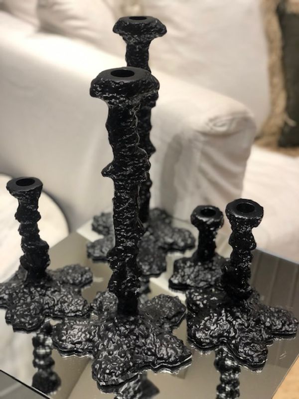 Art Candleholder Matt Black Medium