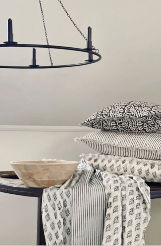 Cushion Cover Stripe Black