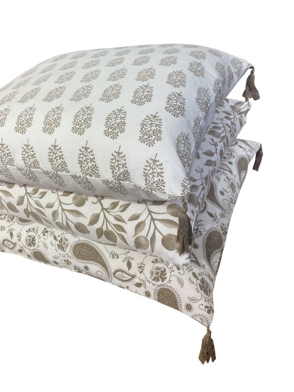 Cushion Cover Taupe Berle